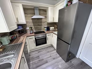 Photo 6- click for photo gallery